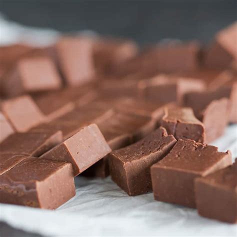 easy-chocolate-fudge-recipe-brown-eyed-baker image