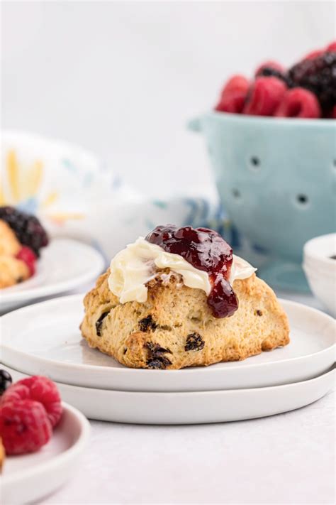 cream-scones-recipe-girl image