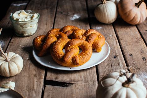 pumpkin-pretzels-the-farmers-daughter-lets-bake image