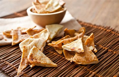 pita-chips-with-paprika-healthy-recipes-nutrition-force image