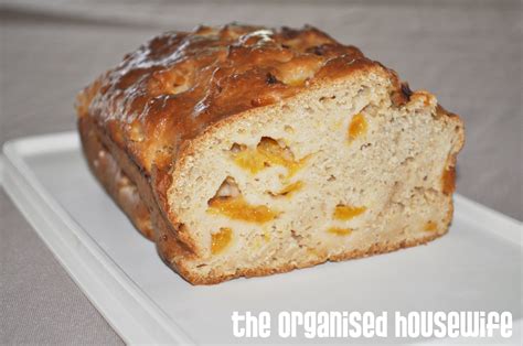 apple-and-apricot-loaf-the-organised-housewife image