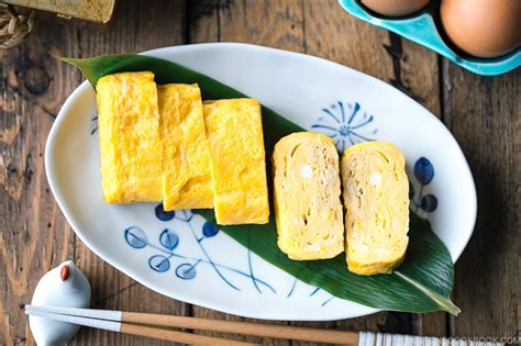 japanese-sweet-rolled-omelet-tamagoyaki-just-one image