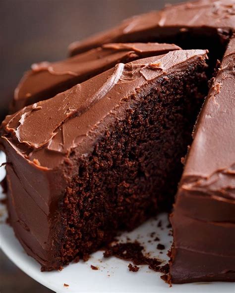one-bowl-chocolate-fudge-cake-by-cafedelites-the image