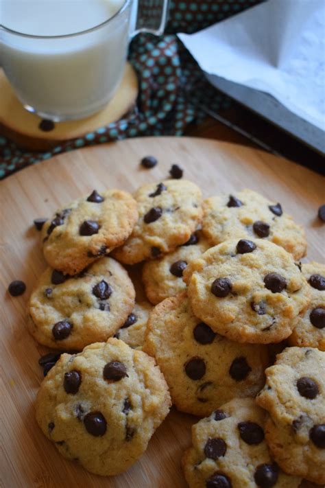chewy-chocolate-chip-cookies-julias-cuisine image