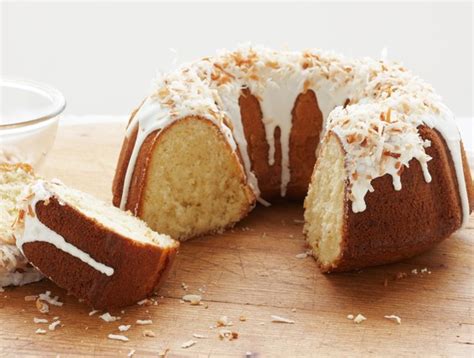 recipe-coconut-pound-cake-duncan-hines-canada image