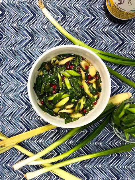 thai-style-spicy-lemongrass-saucedressing-healthy image