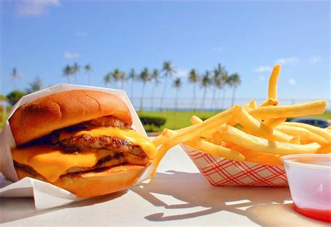 bubba-burgers-hawaii-authentic-old-fashioned-burgers image