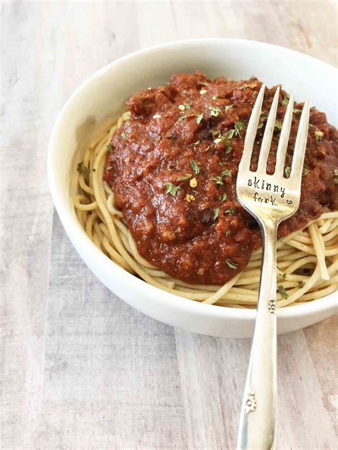 old-fashioned-spaghetti-sauce-the-skinny-fork image