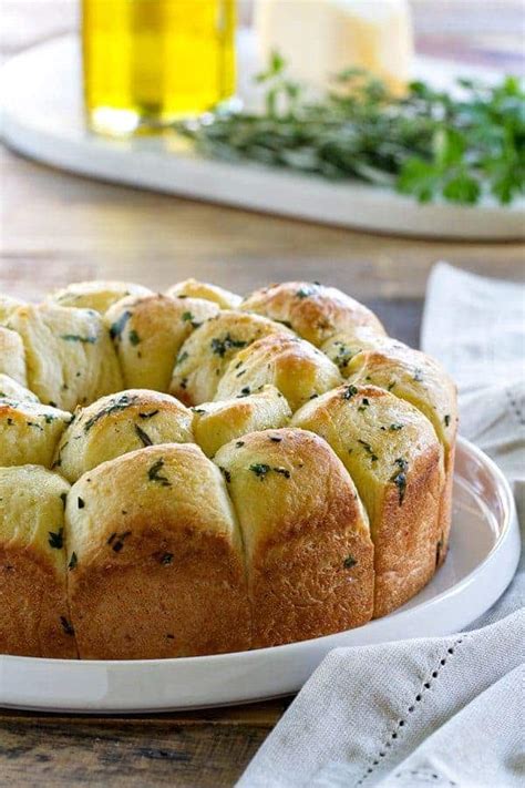 garlic-parmesan-pull-apart-bread-my-baking-addiction image
