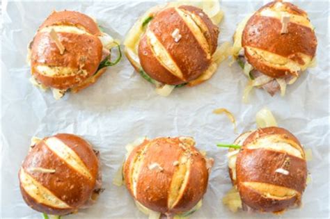 baked-roast-beef-and-brie-sliders-with-caramelized image