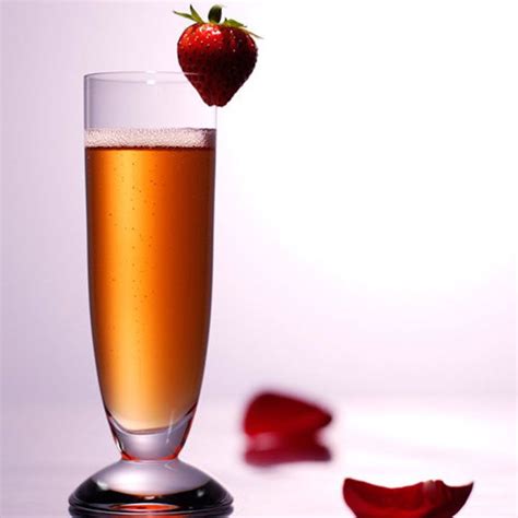 pomosa-cocktail-recipe-liquorcom image