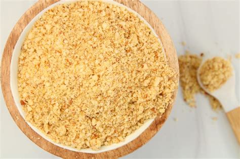 easy-dairy-free-parmesan-cheese-with-almonds image