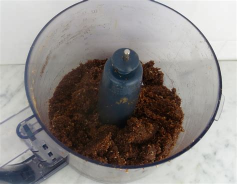 chocolate-brazil-nut-crust-janes-healthy-kitchen image