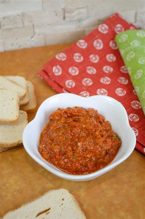 sun-dried-tomato-and-basil-spread-hot-rods image