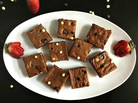 double-chocolate-brownie-bars-recipe-by-archanas image
