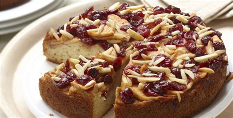 robinhood-apple-cranberry-coffeecake image