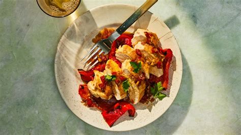 chicken-with-schmaltzy-red-pepper-vinaigrette-recipe-bon image