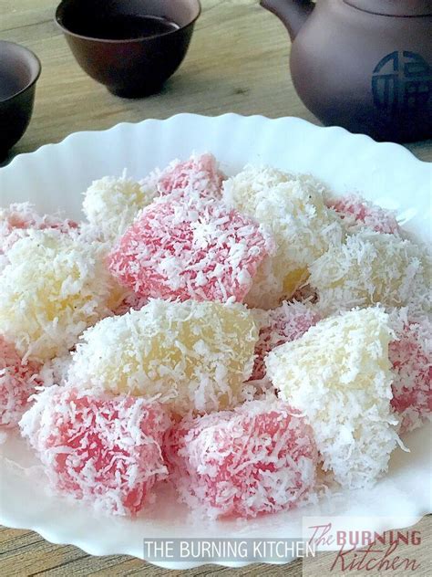 steamed-tapiocacassava-cake-蒸木薯糕-kueh-ubi image