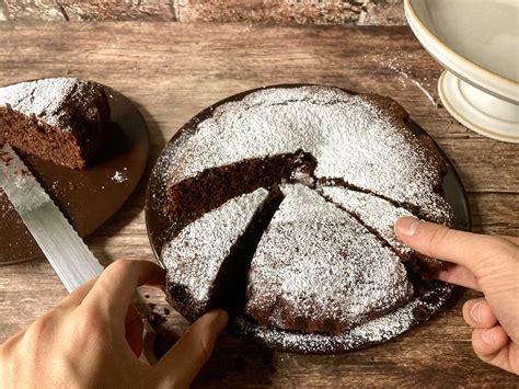 italian-chocolate-cake-torta-al-cioccolato image
