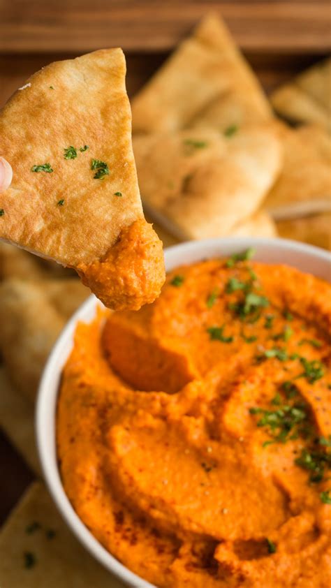 roasted-red-pepper-hummus-recipe-a-healthy-snack image