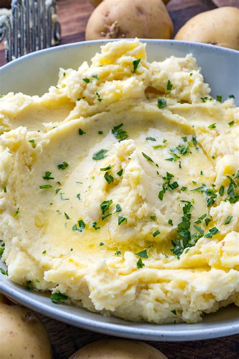 easy-mashed-potatoes-closet-cooking image