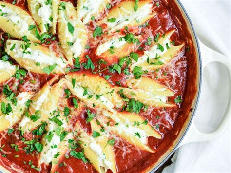 stuffed-shells-in-tomato-and-sausage-sauce image