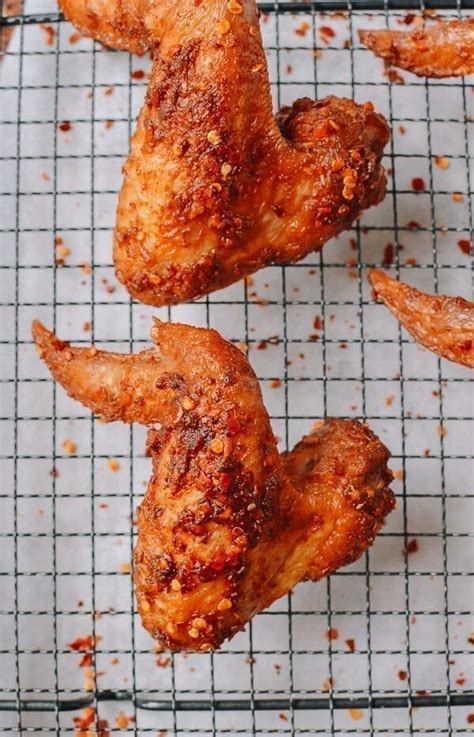 spicy-fried-chicken-wings-chinese-takeout-style-the image