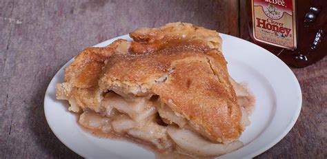11-recipes-made-with-honey-and-apples-sioux image