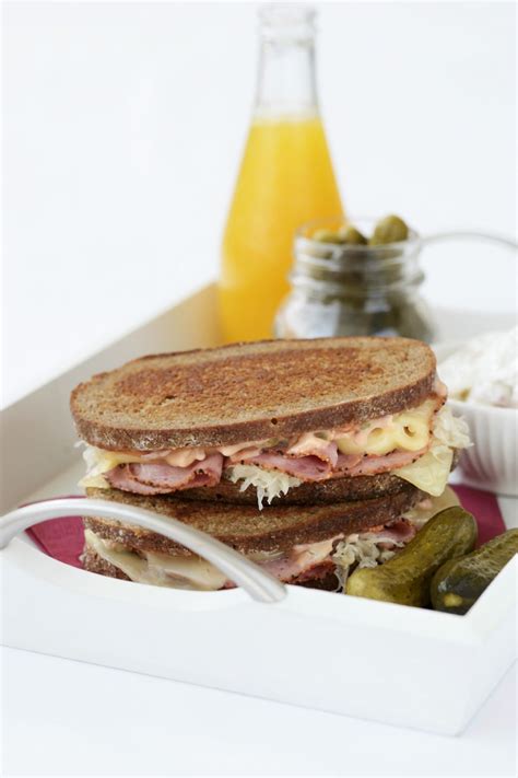 rye-with-salt-beef-and-mustard-recipe-eat-smarter-usa image