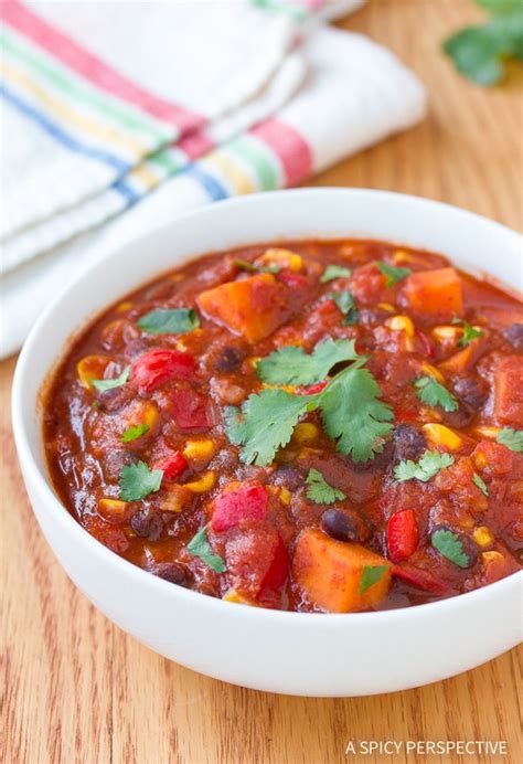 chunky-vegan-chili-a-spicy-perspective image