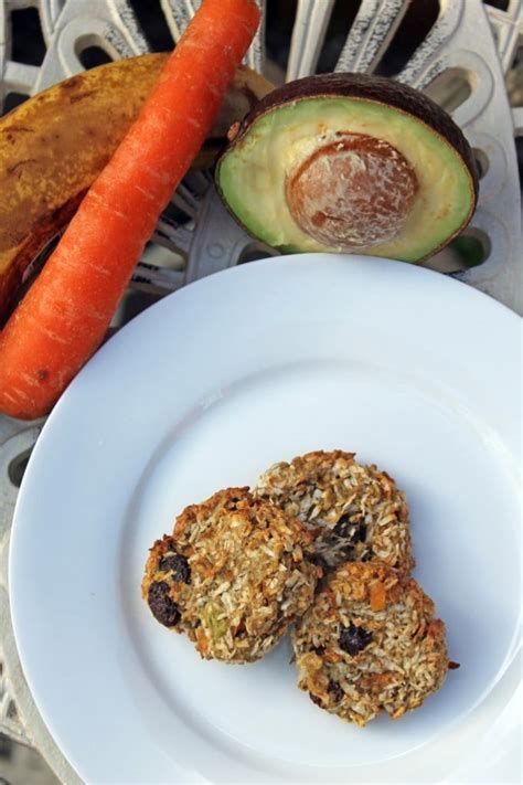 avocado-and-carrot-oatmeal-cookies-veggie-desserts image