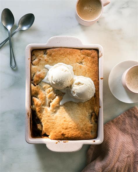 easy-apple-cobbler-recipe-perfect-fall-dessert-a image
