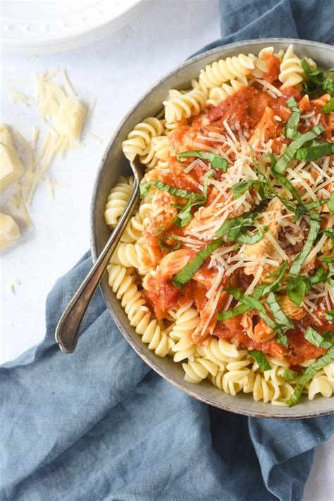 tomato-chicken-pasta-recipe-from-leigh-anne-wilkes image