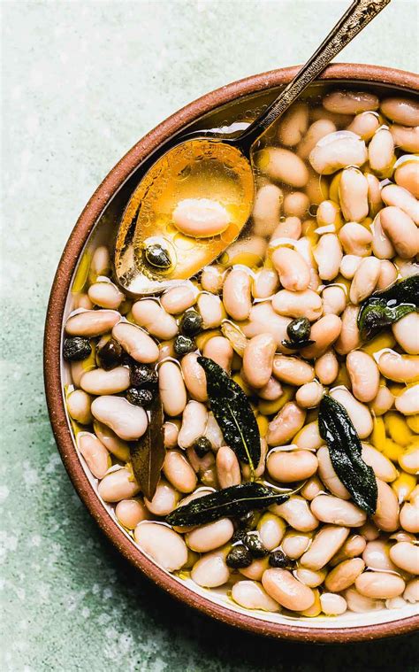 tuscan-white-beans-with-instant-pot-and-stovetop image