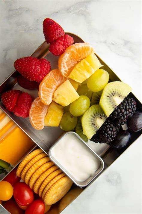 rainbow-fruit-kabobs-great-for-school-lunches image