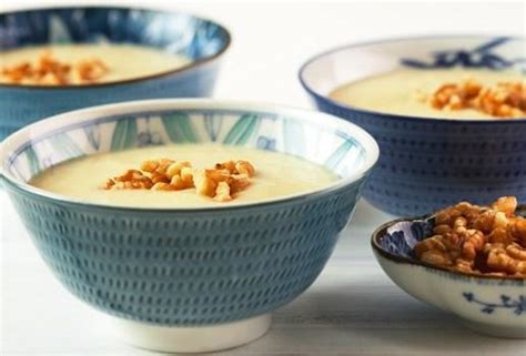 creamy-parsnip-and-cauliflower-soup-recipescomau image