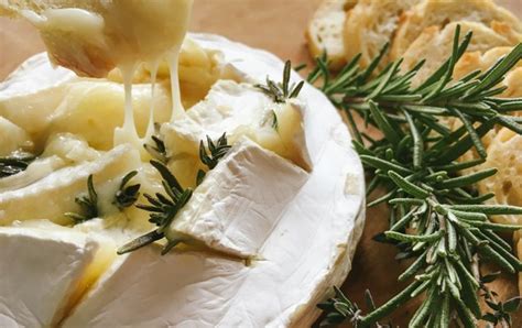 the-best-way-to-enjoy-brie-camembert-baked-with image