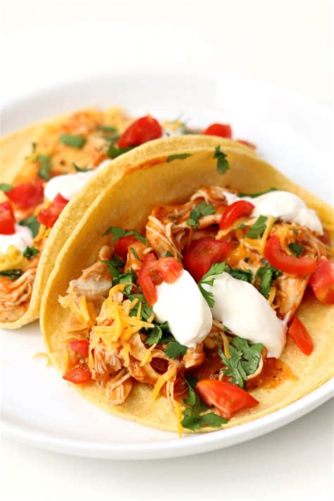 slow-cooker-chicken-tinga-tacos-365-days-of-slow image