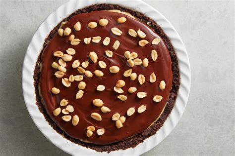 chocolate-peanut-butter-pie-recipe-nyt image