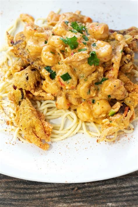fried-soft-shell-crabs-with-crawfish-sauce-this-ole image