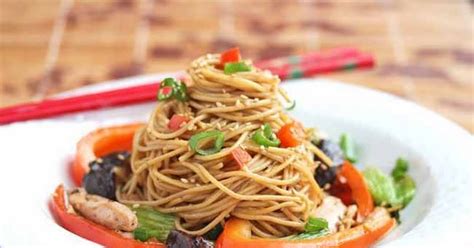 10-best-chinese-chicken-stir-fry-noodles image