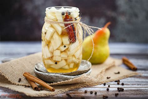 quick-pickled-pears image