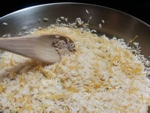 homemade-rice-a-roni-the-homesteading-hippy image