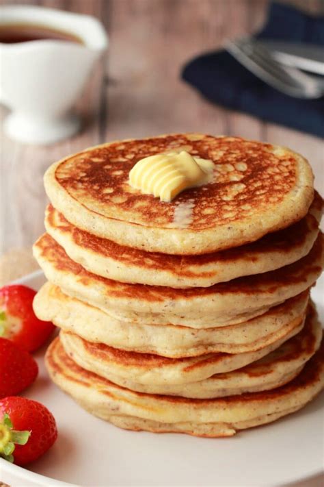 the-best-vegan-pancakes-loving-it-vegan image