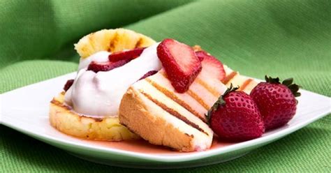 10-best-angel-food-cake-with-strawberries image
