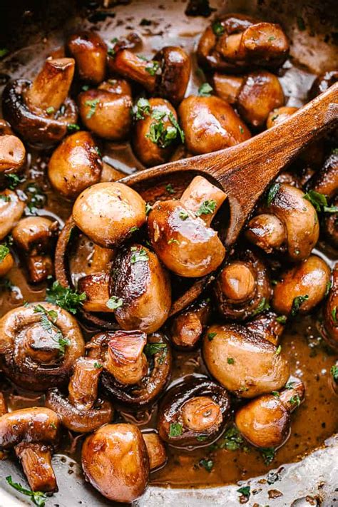 the-best-garlic-butter-mushrooms-easy-weeknight image