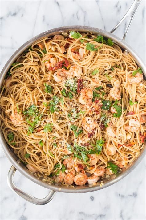 shrimp-scampi-pasta-with-sun-dried-tomatoes-eat-good image