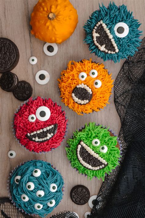 halloween-cupcakes-monster-cupcakes-easy-peasy image