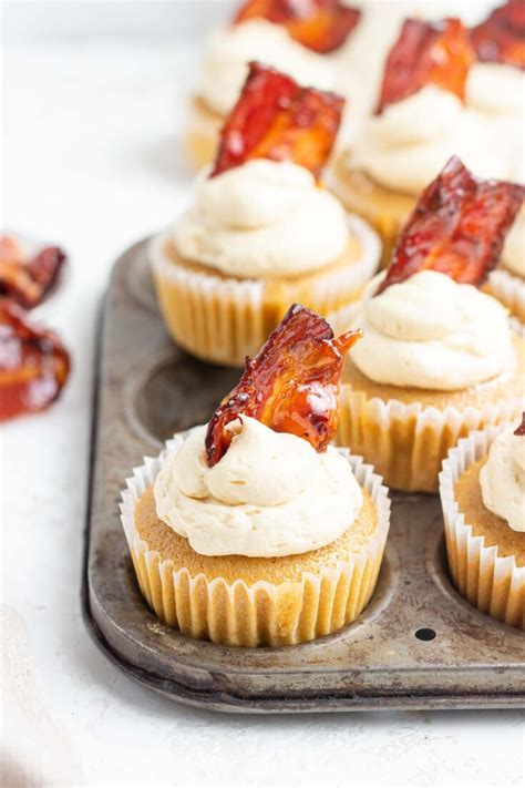 maple-bacon-cupcakes-with-maple-buttercream-dessert image