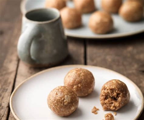 peanut-butter-natural-energy-balls-cookidoo image